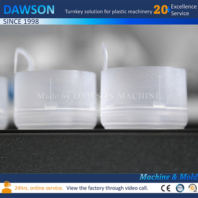 Linea di produzione di macchine per lo stampaggio a iniezione con tappo in LDPE