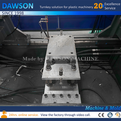 Manichino di plastica Extrusion Blowing Molding Machine per bambini Modelli maschili e femminili Dimensione massima di applicazione 30L