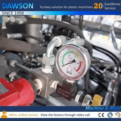 270 kN Forza di attacco EVA completamente automatica 10L 15L 20L 25L 30L HDPE Jerry Can Drum Extrusion Blow Molding Machine