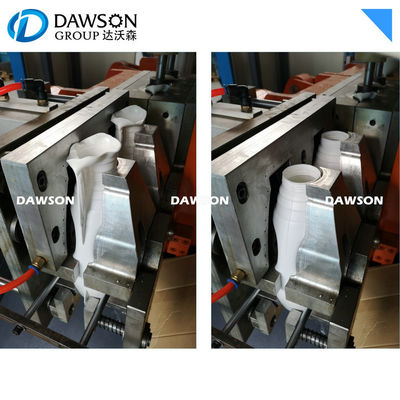 la famiglia dell'HDPE di 4L 5L imbottiglia la macchina automatica piena dello stampaggio mediante soffiatura dell'estrusione